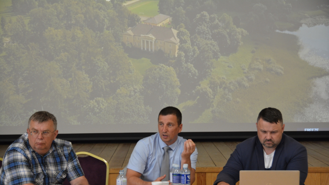 Vanags, Ragainis, Stars