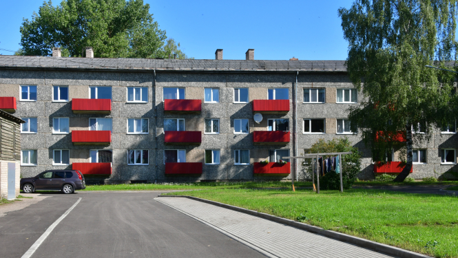 Asfaltētas ielas Variešu ciemā