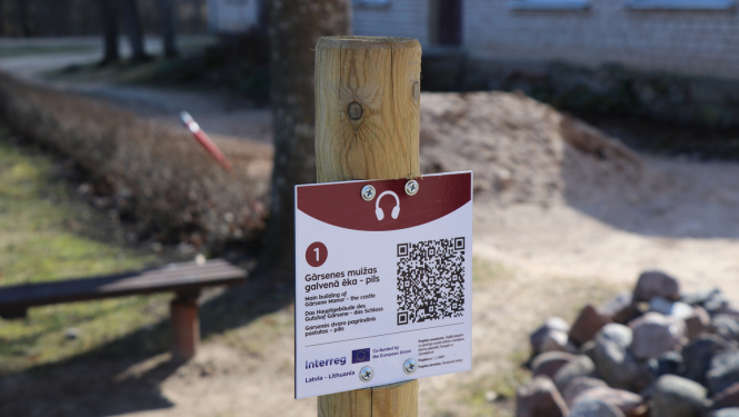 Projekta plāksnīte