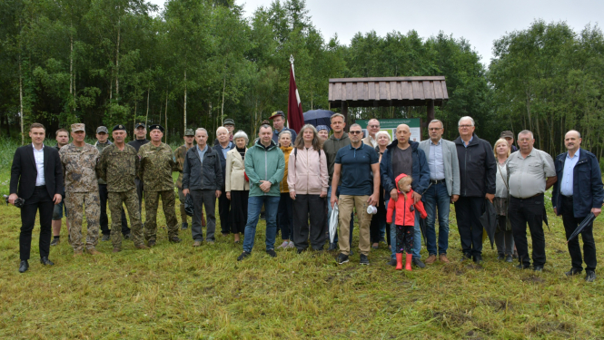 Vilkupes partizānu stenda atklāšana