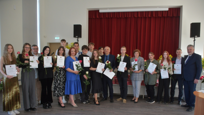 Apbalvo Jēkabpils 3.vsk