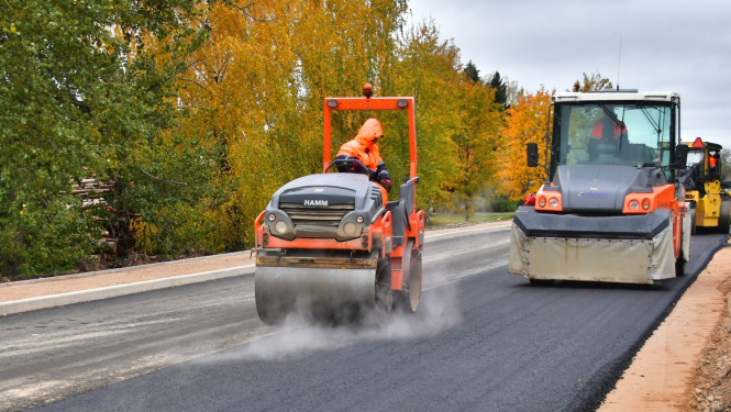ielas asfaltēšanas darbi 
