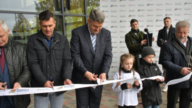 Atklāj jaunuzbūvēto Jēkabpils sporta halli