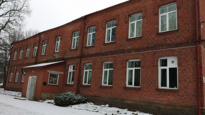 Sociālā māja Biržos