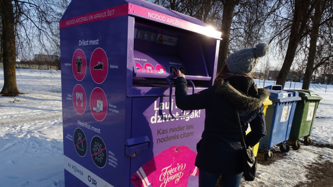 Tekstiistrādājumu šķirošanas konteiners