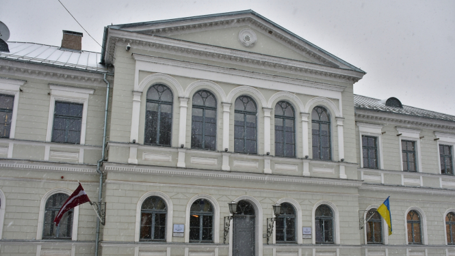 Domes ēka Brīvības iela 120