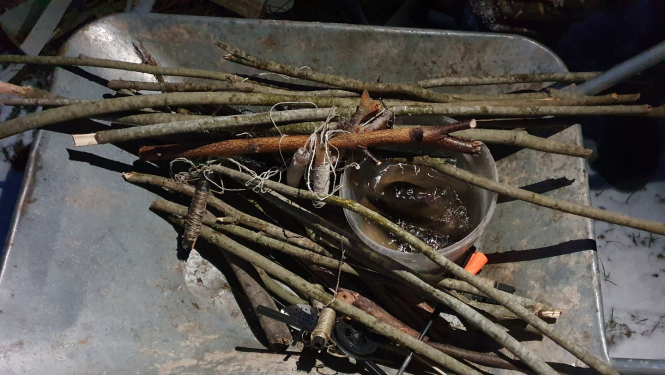 Atsevišķos gadījumos rīku daudzums ir tik liels, ka nav ar rokām nesams