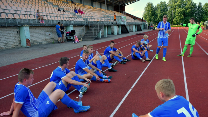 Futbola sacensību foto