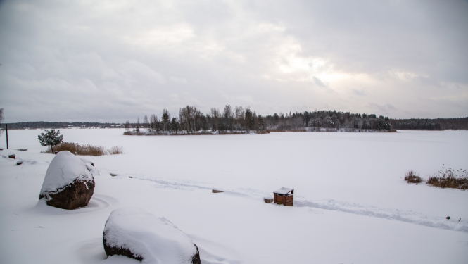 Radžu ūdenskrātuve ziemā
