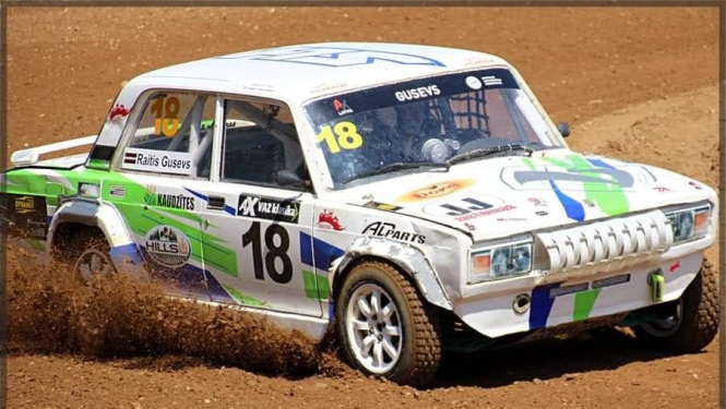 Autokrosā laurus plūc Raitis Gusevs