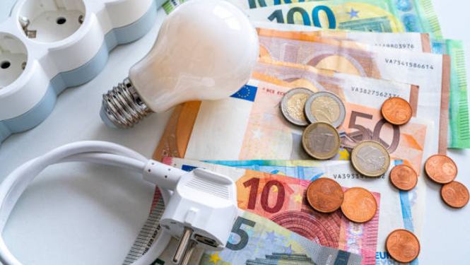 ilustratīva bilde par elektrību