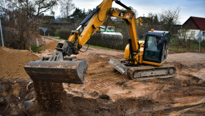Notiek būvdarbi Kurzemes un Līvanu ielu posmos