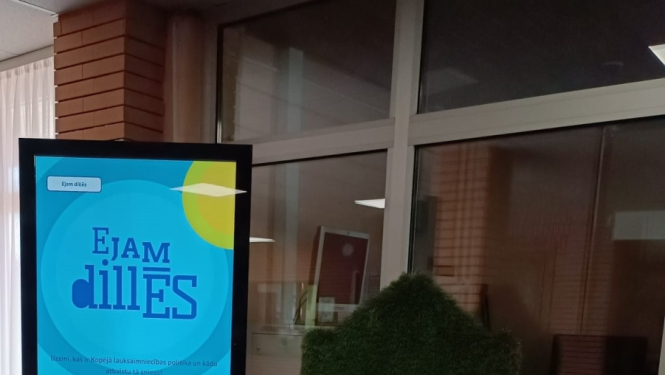 informatīvais plakāts