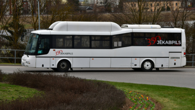 Ielas remonta dēļ noteiktas izmaiņas autobusu kustībā