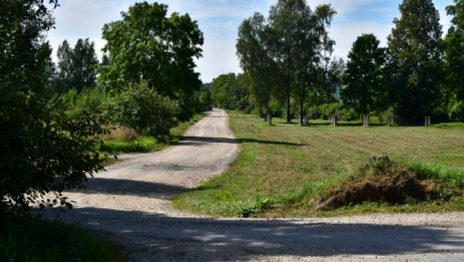 Tiek uzsākti vairāku ielu atjaunošanas un pārbūves darbi