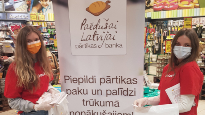 Jaunieši no “13.pirmdienas” atbalsta akciju “Paēdušai Latvijai!”