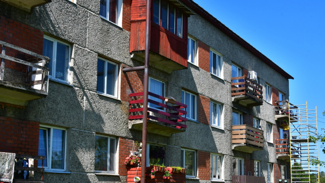 Daudzdzīvokļu mājas Salas pagastā