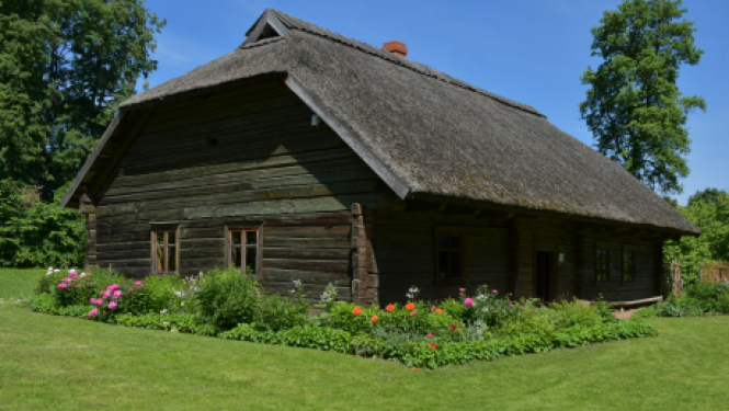 Vasaras radošās darbnīcas„ 350 soļi savā pilsētā”