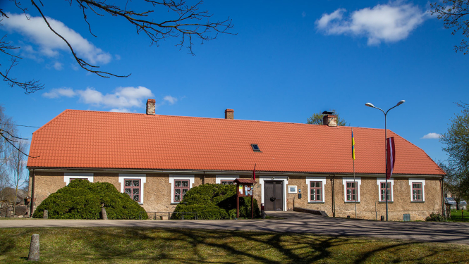 Asares pagasta pārvaldes ēka