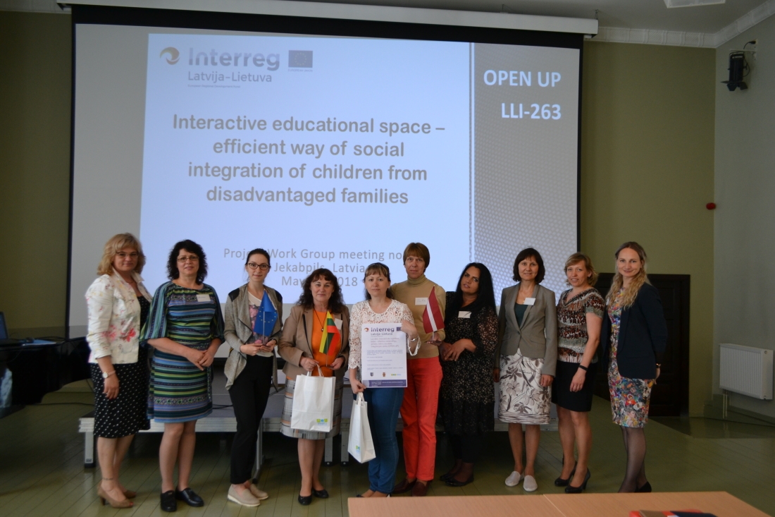 Interaktīvās izglītības telpa - efektīvs nelabvēlīgu ģimeņu bērnu sociālās integrācijas veids (OPEN UP), No: LLI-263