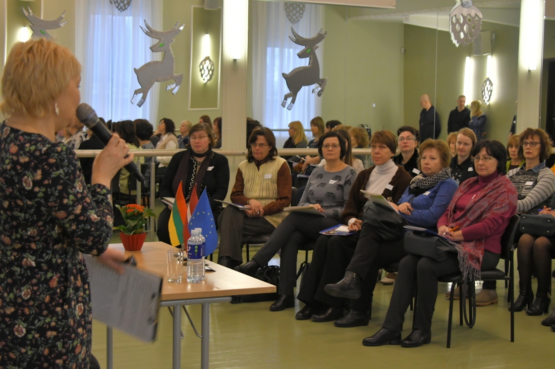 Interaktīvās izglītības telpa - efektīvs nelabvēlīgu ģimeņu bērnu sociālās integrācijas veids (OPEN UP), No: LLI-263