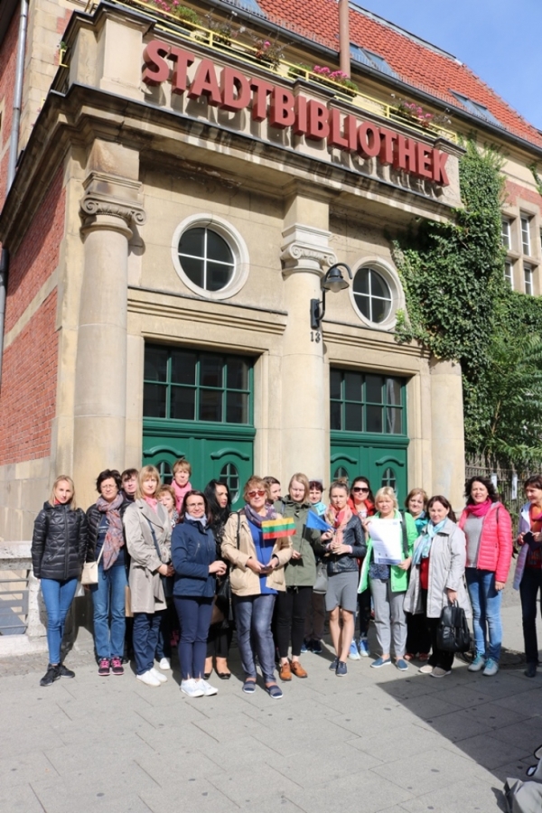 Interaktīvās izglītības telpa - efektīvs nelabvēlīgu ģimeņu bērnu sociālās integrācijas veids (OPEN UP), No: LLI-263