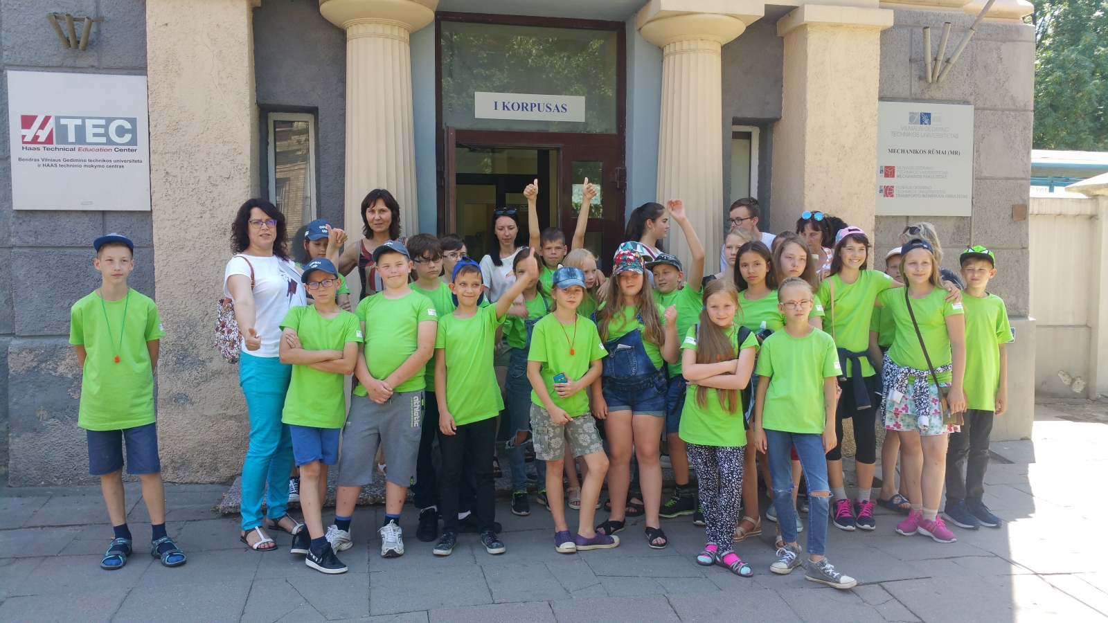 Interaktīvās izglītības telpa - efektīvs nelabvēlīgu ģimeņu bērnu sociālās integrācijas veids (OPEN UP), No: LLI-263