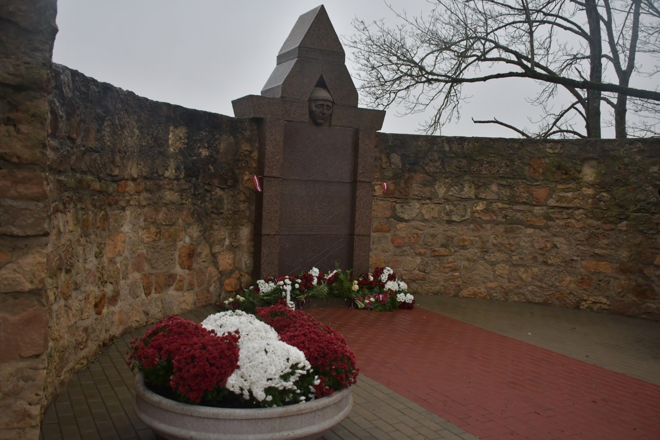 18.novembra svinīgais brīdis Jēkabpilī