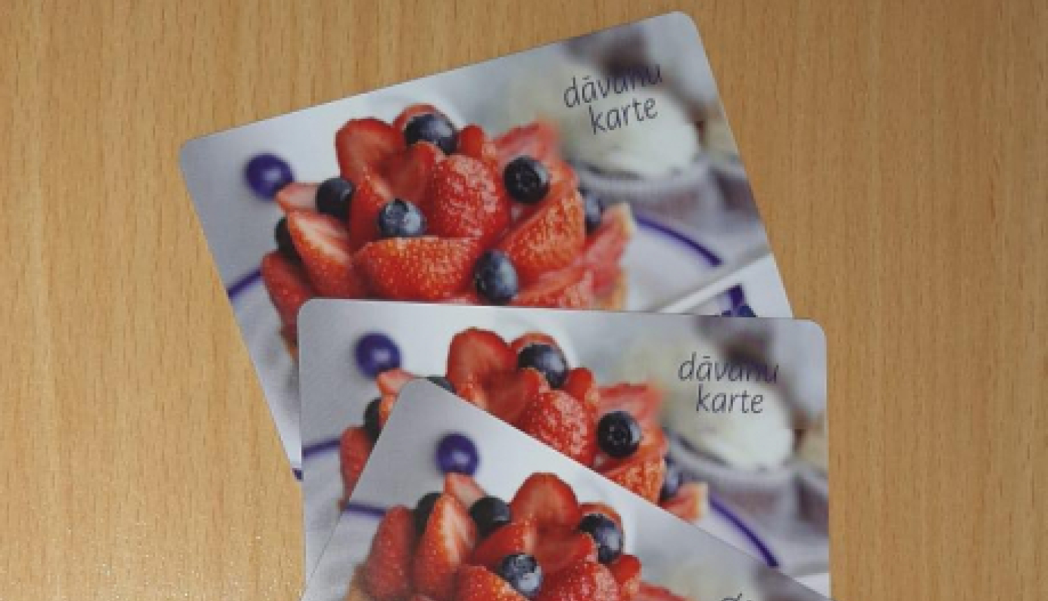 Par dāvanu karšu/kuponu papildināšanu