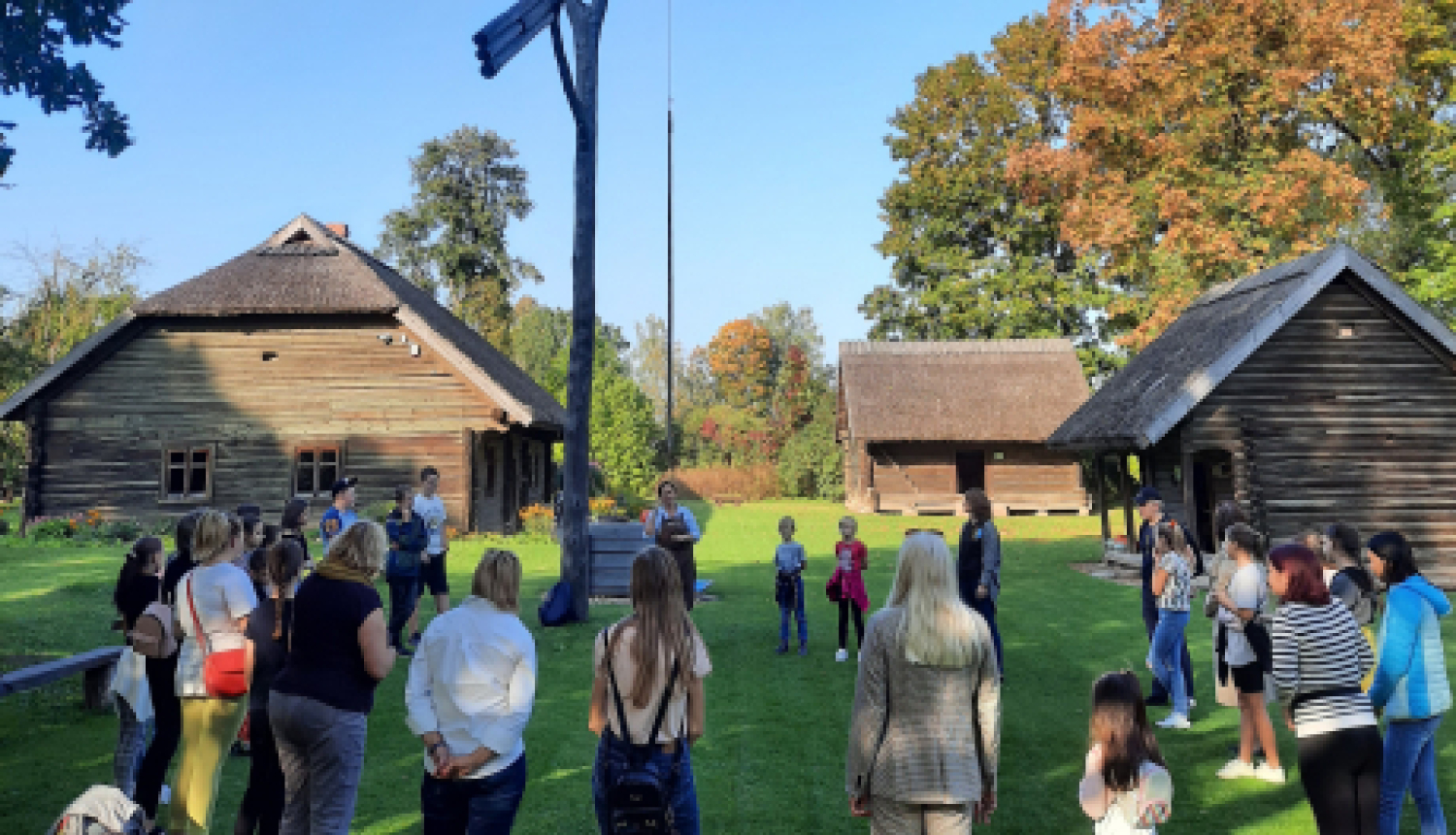 Noslēdzies projekts jauniešiem “HOP, dodamies iepazīt Jēkabpili!”