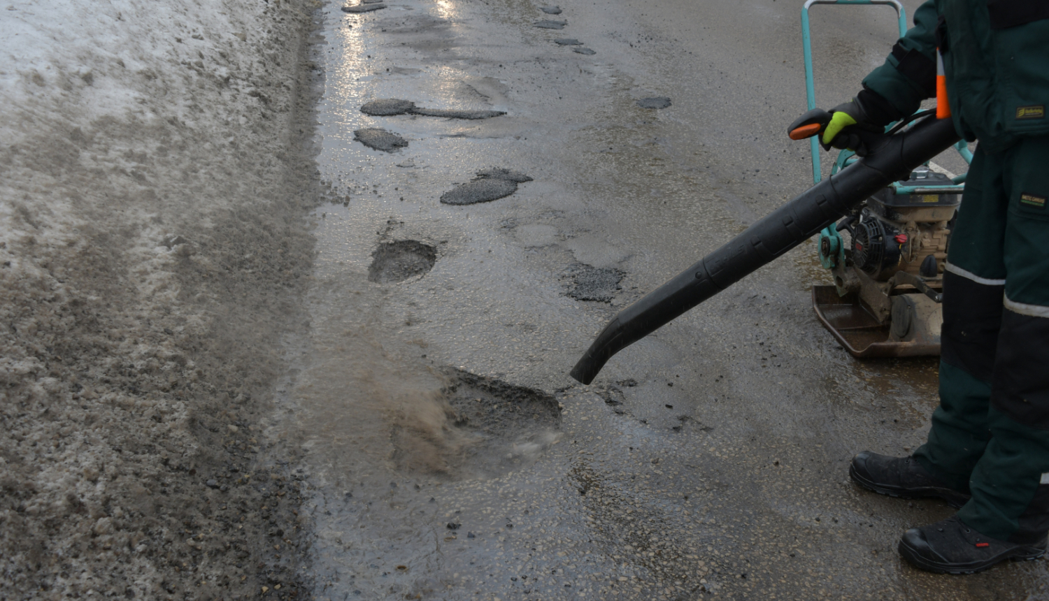 bedrīšu taisīšana ciet