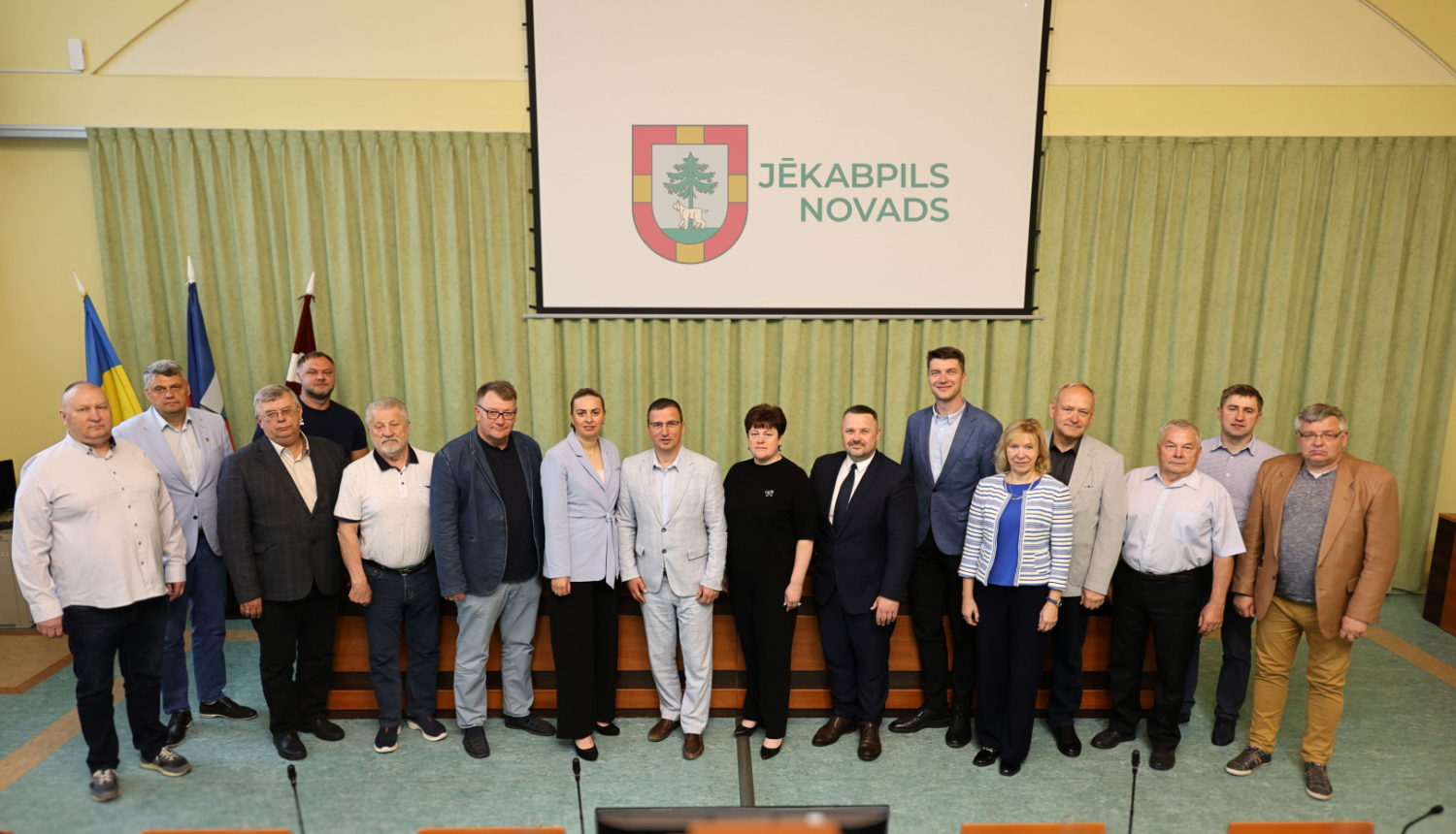 Deputāti, noslēdzot domes sasaukumu