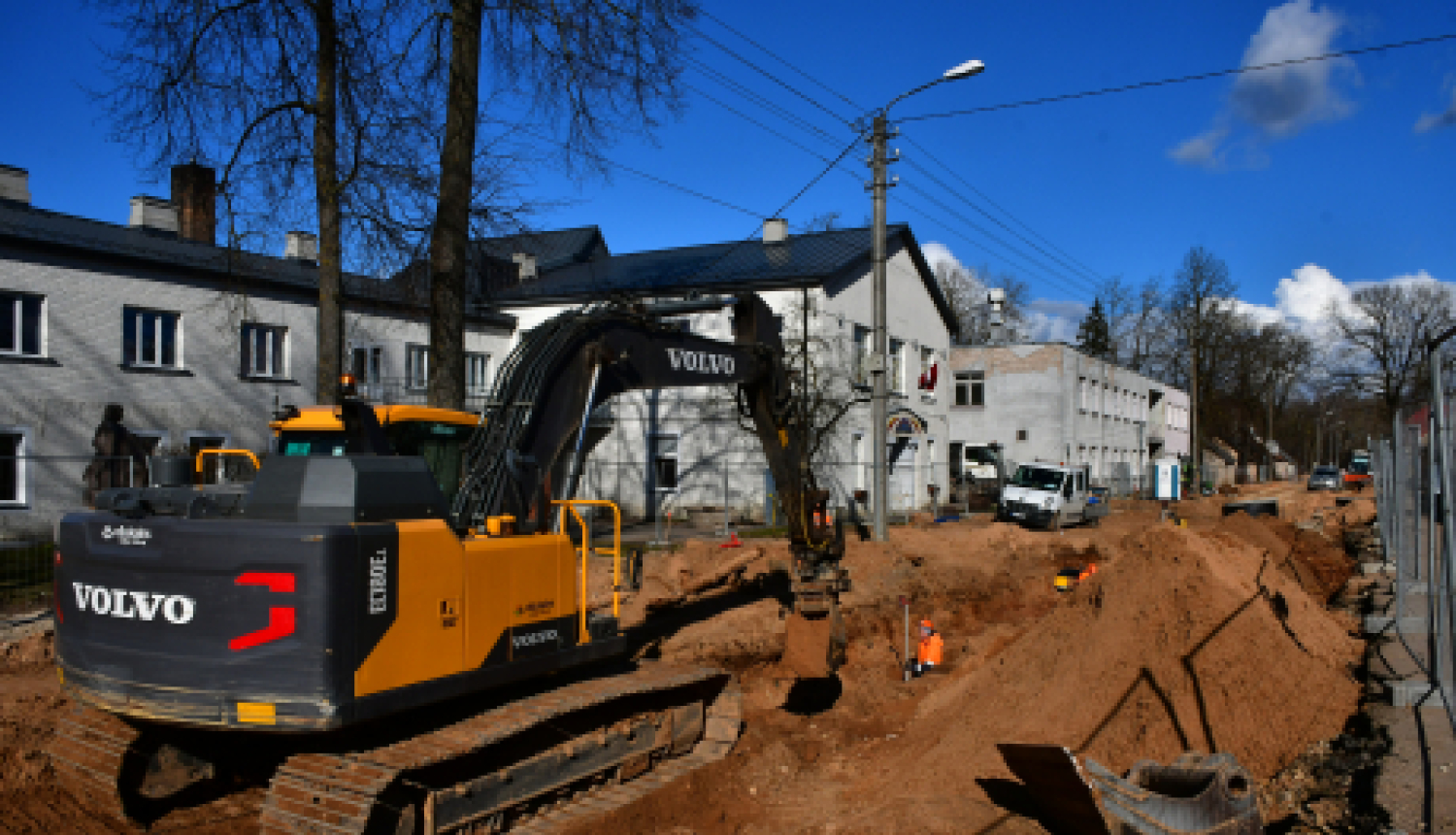 Aktīvi turpinās pārbūves darbi Brīvības ielā