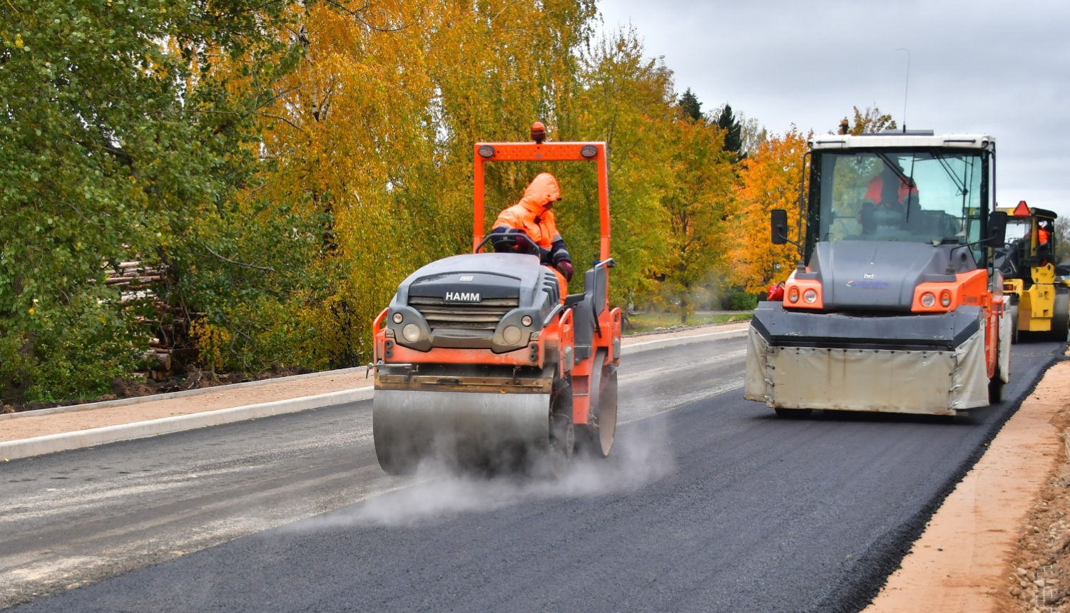 ielas asfaltēšanas darbi 