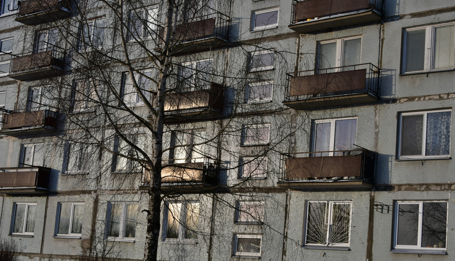 Pils rajona daudzdzīvokļu mājas