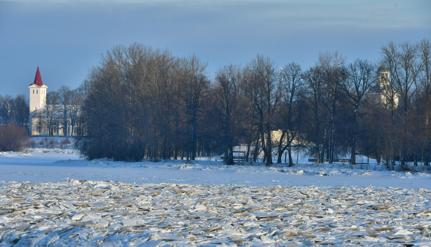 Aizsalusi Daugava pie Jēkabpils