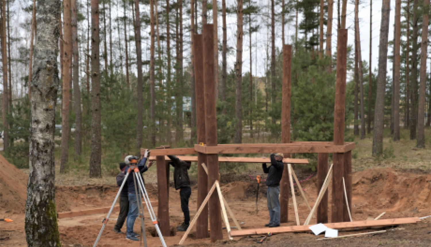 Jēkabpils Mežaparkā top "Lūša māja"