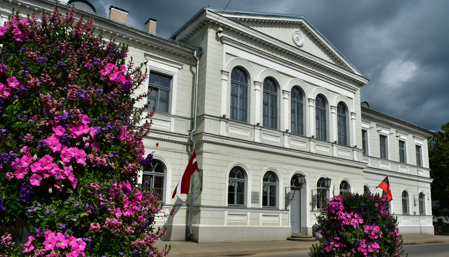 Jēkabpils novada pašvaldības ēka Brīvības ielā 120, Jēkabpilī