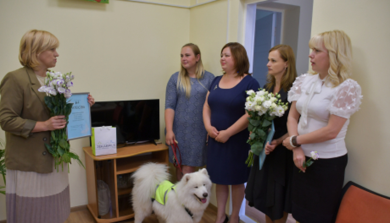 Atvērto durvju dienā iepazīstina ar jauno mājvietu un informē par piedāvātajiem pakalpojumiem