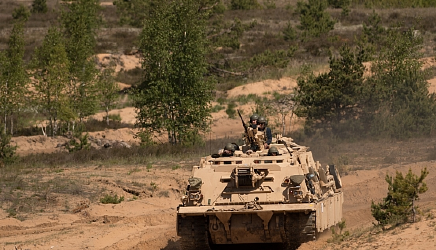 Saeima pieņem Sēlijas militārā poligona izveides likumu