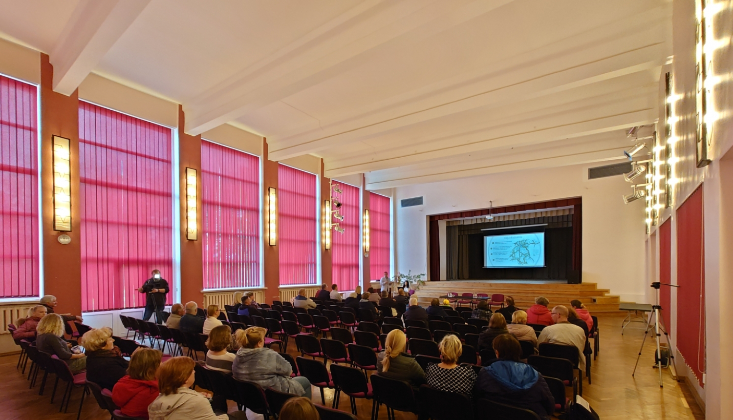 Tikšanās Zasas tautas namā