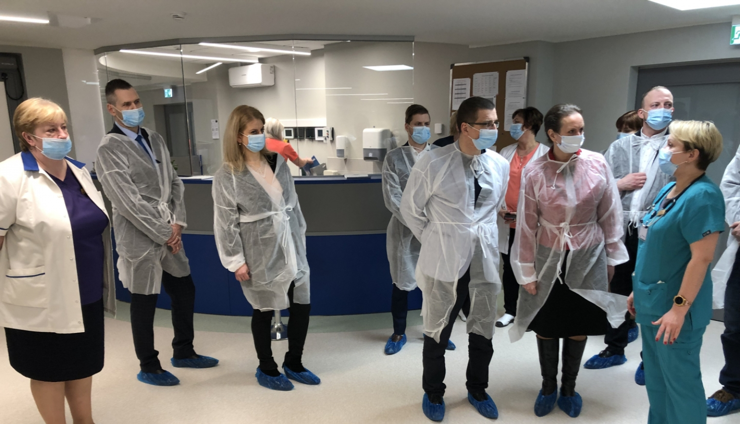 Slimnīcā viesojas Veselības ministre LĪga Meņģelsone