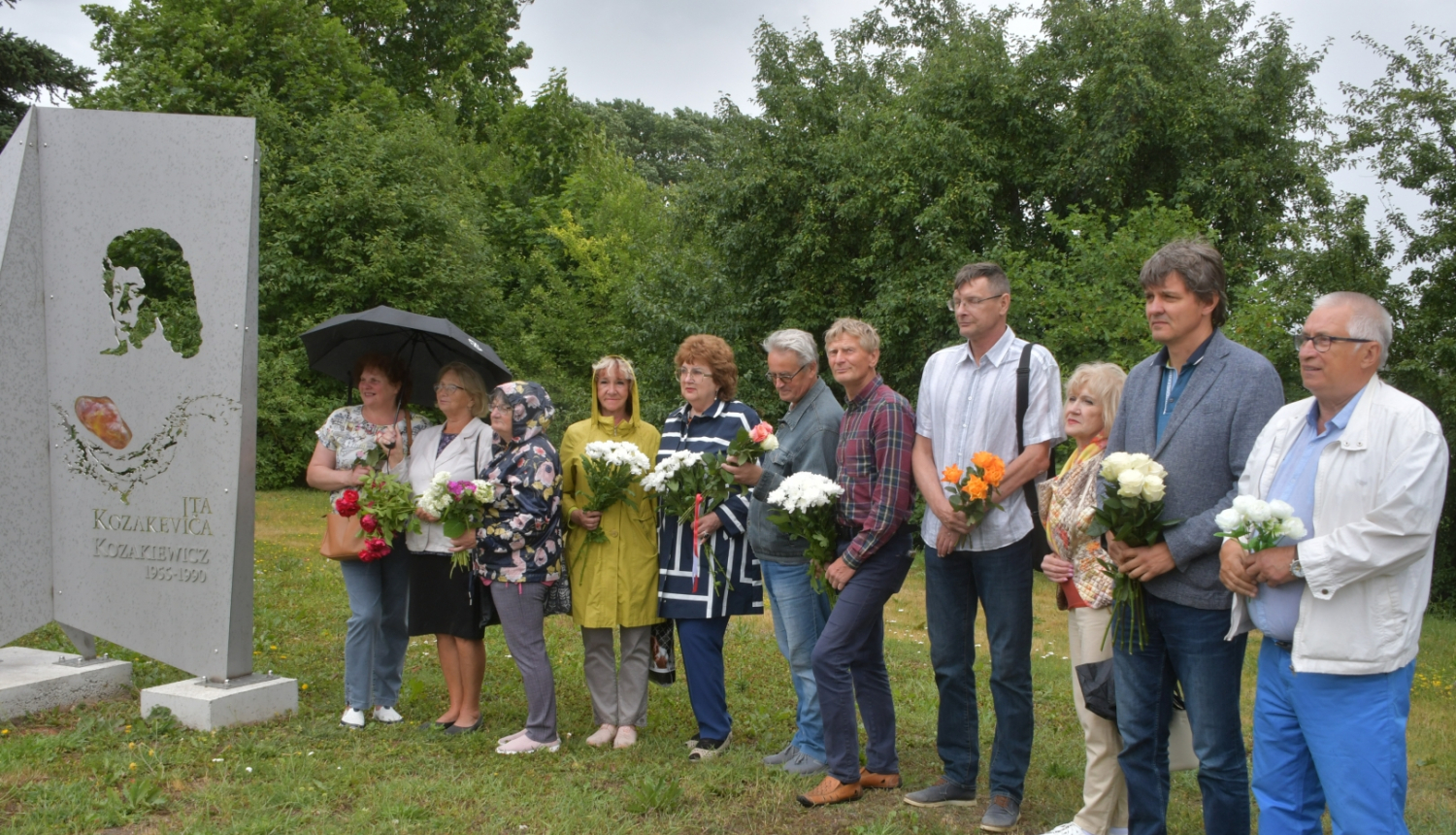 Piemin Atmodas aktīvisti Itu Kozakeviču