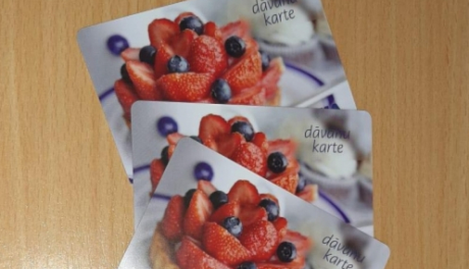 Informāciju par dāvanu karšu/kuponu papildināšanu