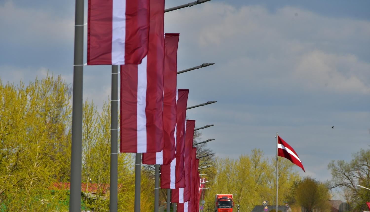 Jēkabpils tilts pār Daugavu