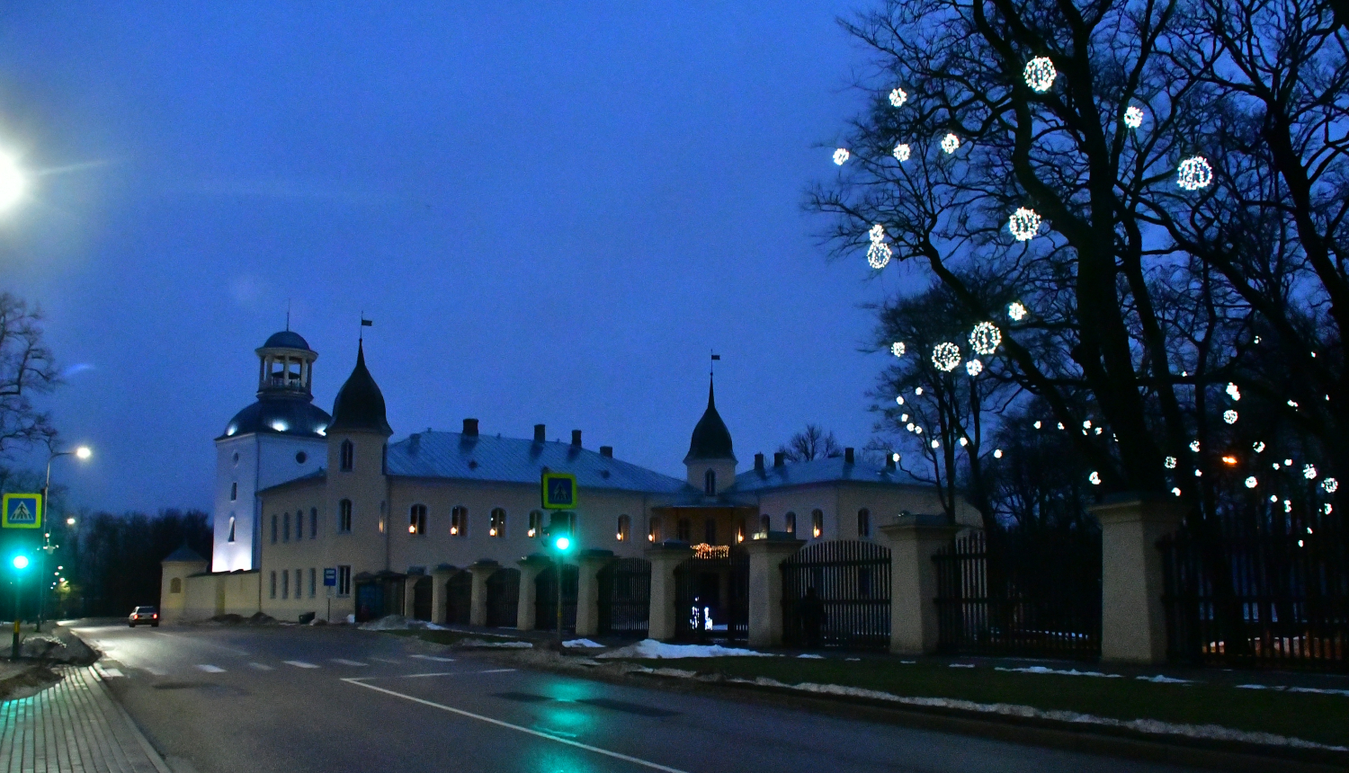 Rīgas iela Jēkabpilī pie Krustpils pils