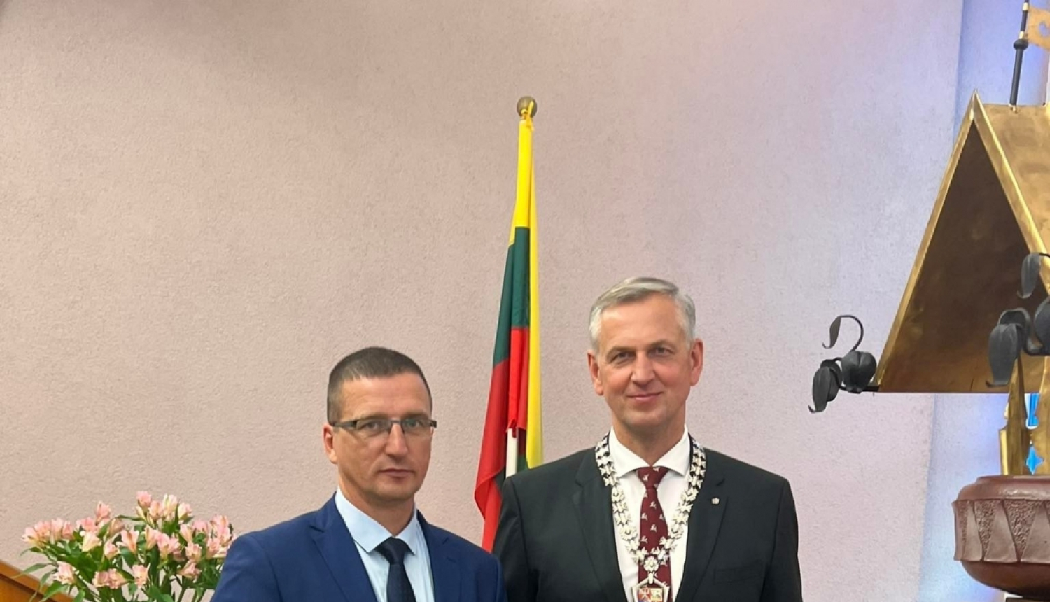 Jēkabpils novada domes priekšsēdētājs Raivis Ragainis un Rokišķu rajona priekšsēdētājs Ramūnas Godeliauskas