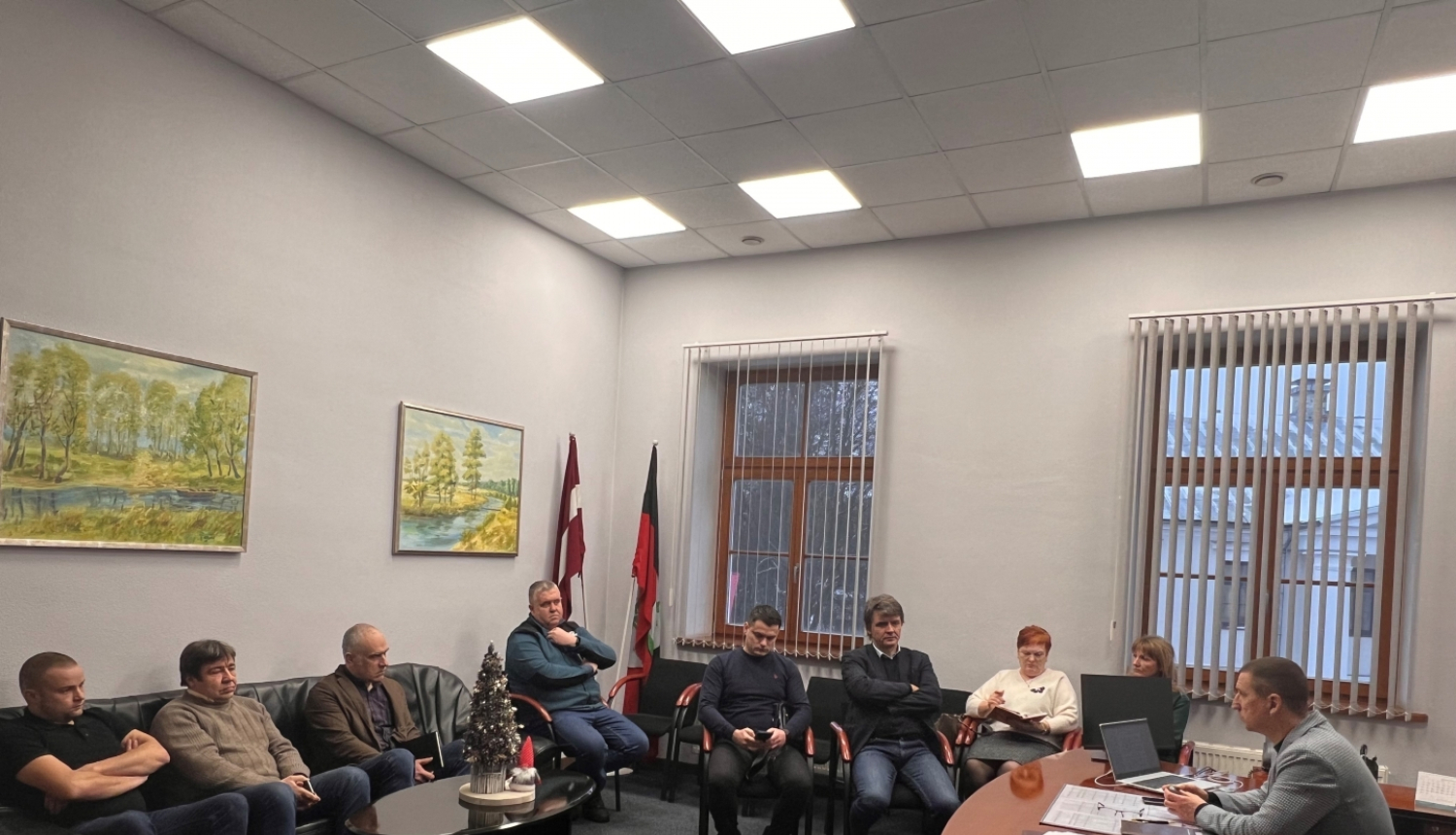 Panāksme ar kapitālsabiedrībām