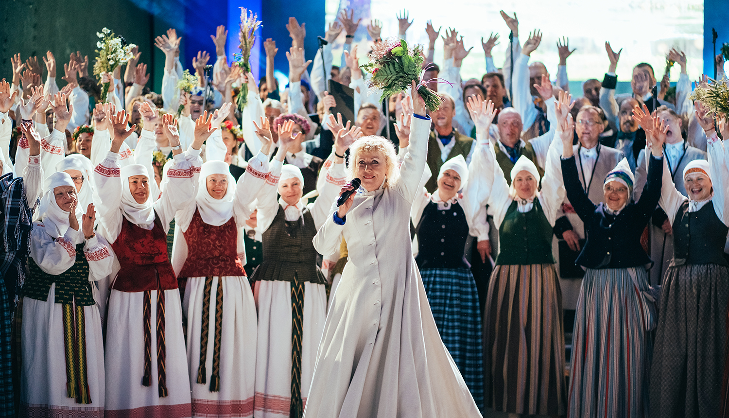 "Sēlija rotā" Ābeļu brīvdabas estrādē