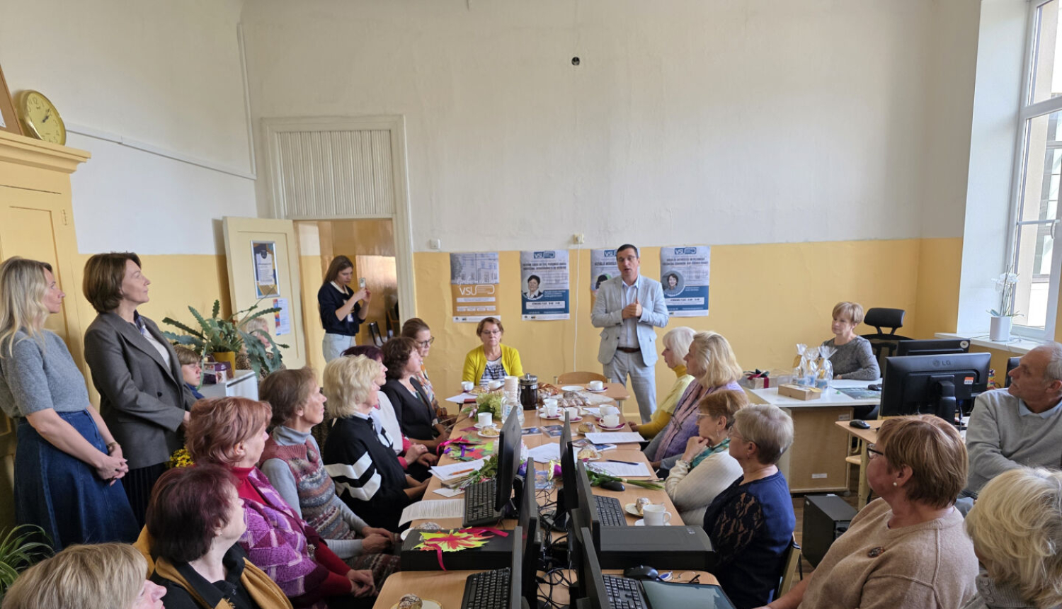 Senioru universitāte